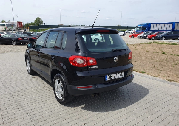 Volkswagen Tiguan cena 29500 przebieg: 194000, rok produkcji 2008 z Kostrzyn małe 704